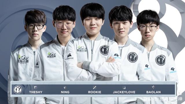 新的战术理 新的战术理